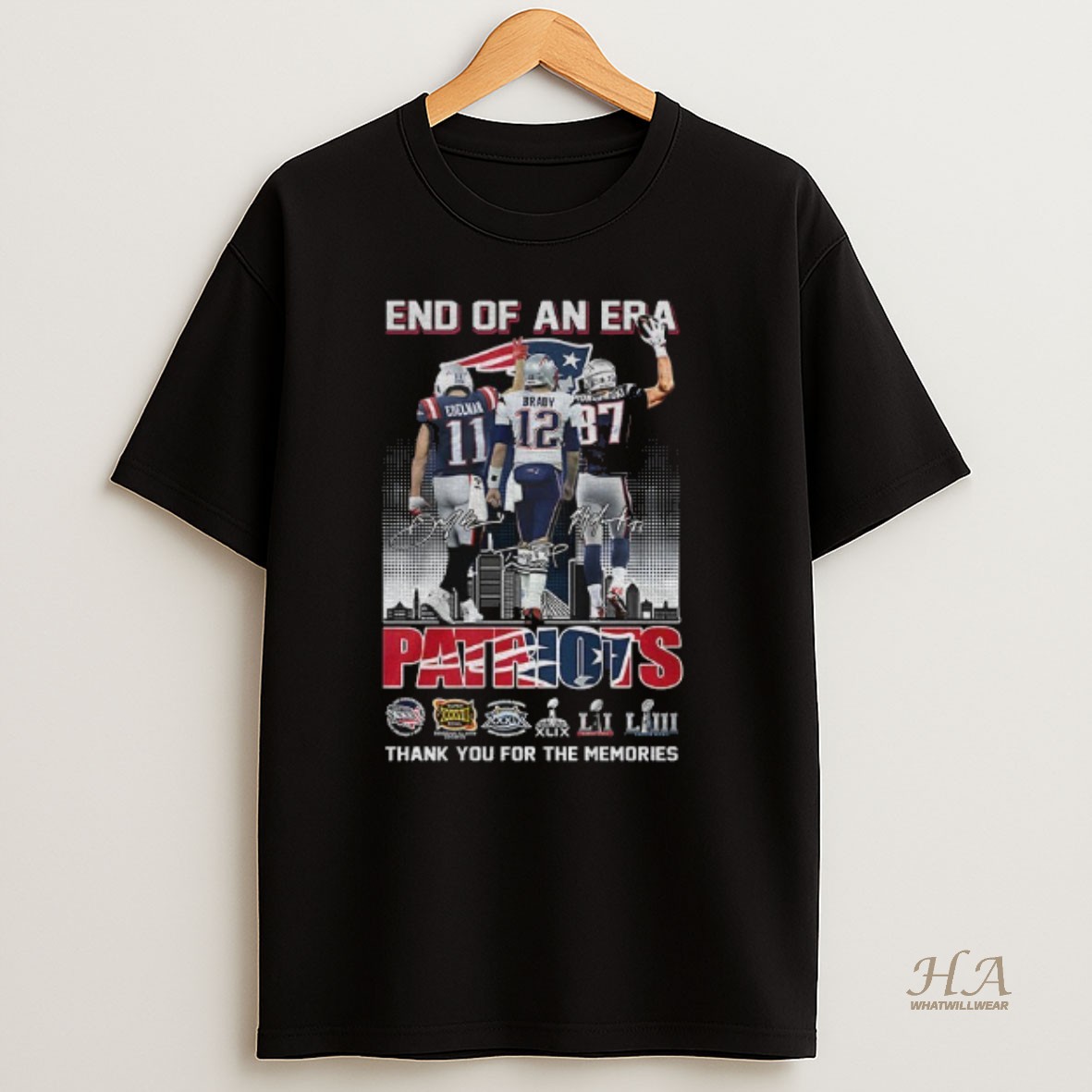Official Julian Edelman Tom Brady Rob Gronkowski End Of An Era New England Patriots Thank You For The Memories Signatures T Shirt