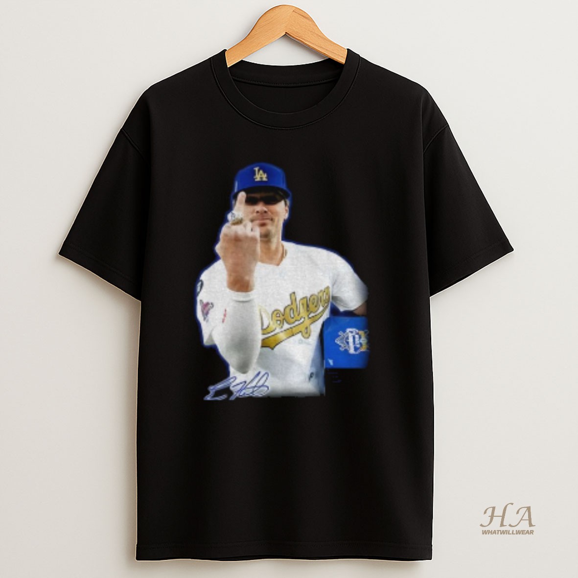 Official Kike Hernandez Middle Finger Los Angeles Dodgers Mlb Baseball Meme Signature T Shirt