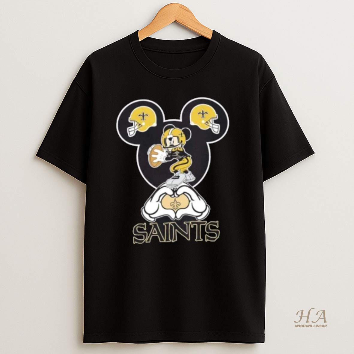 Official Mickey Hands Heart Love New Orleans Saints Football T Shirt