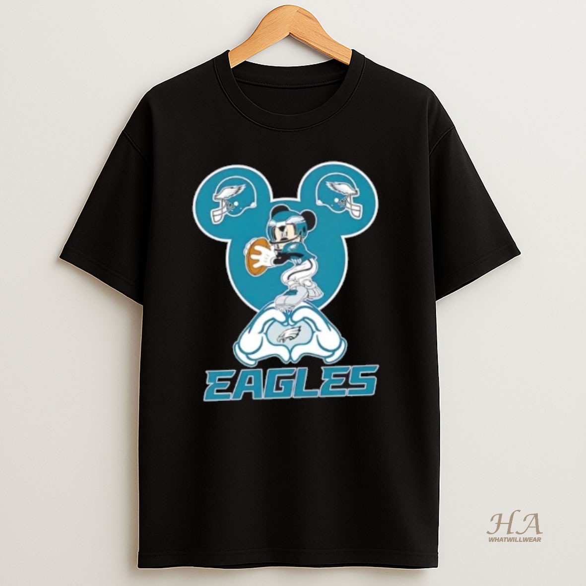 Official Mickey Hands Heart Love Philadelphia Eagles Football T Shirt