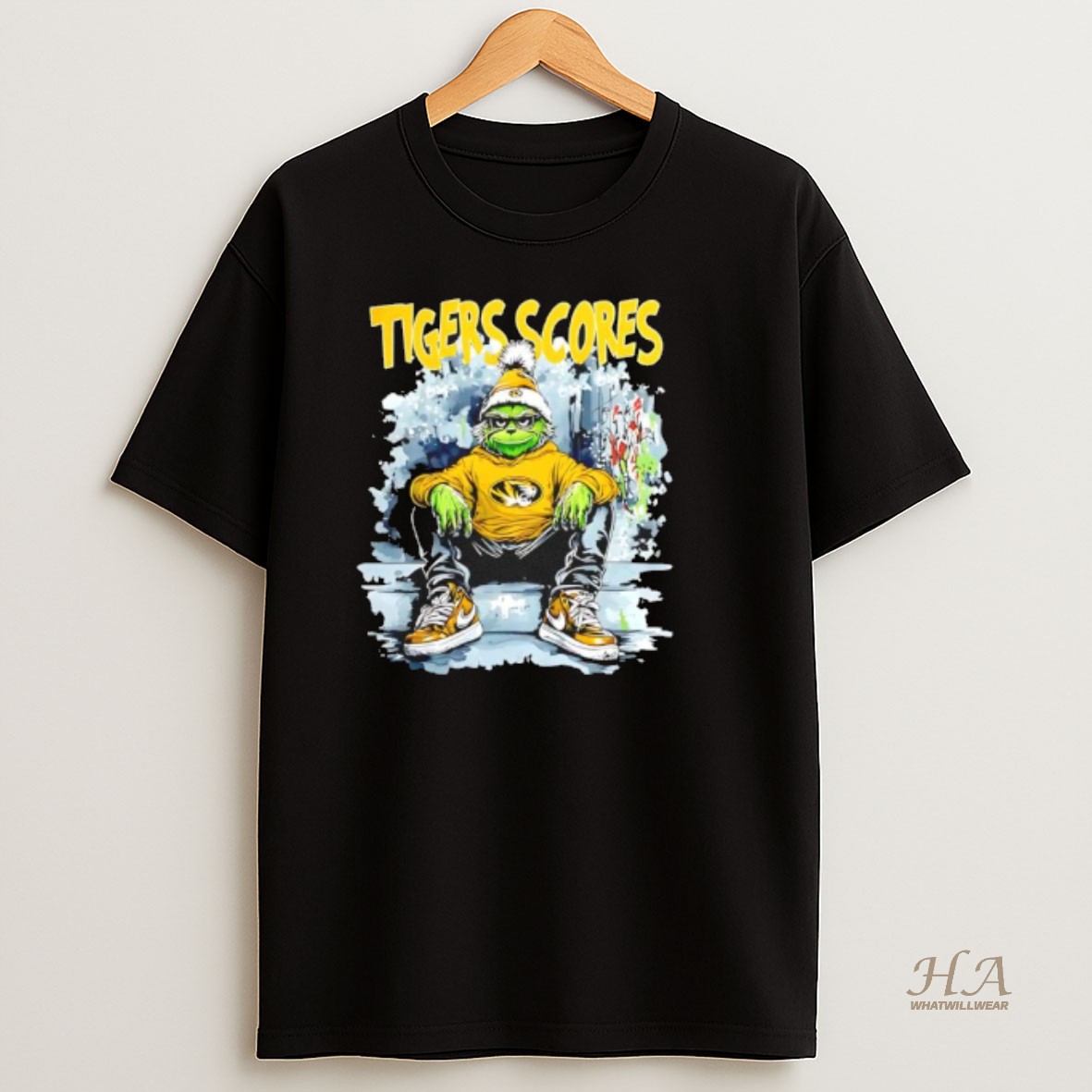 Official Missouri Tigers Grinch Ready For The Christmas 2025 T Shirt