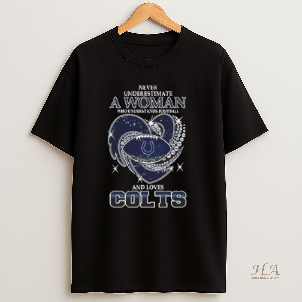 Official Never Underestimate A Woman Who Understands Football And Loves Indianapolis Colts Style T Shirt