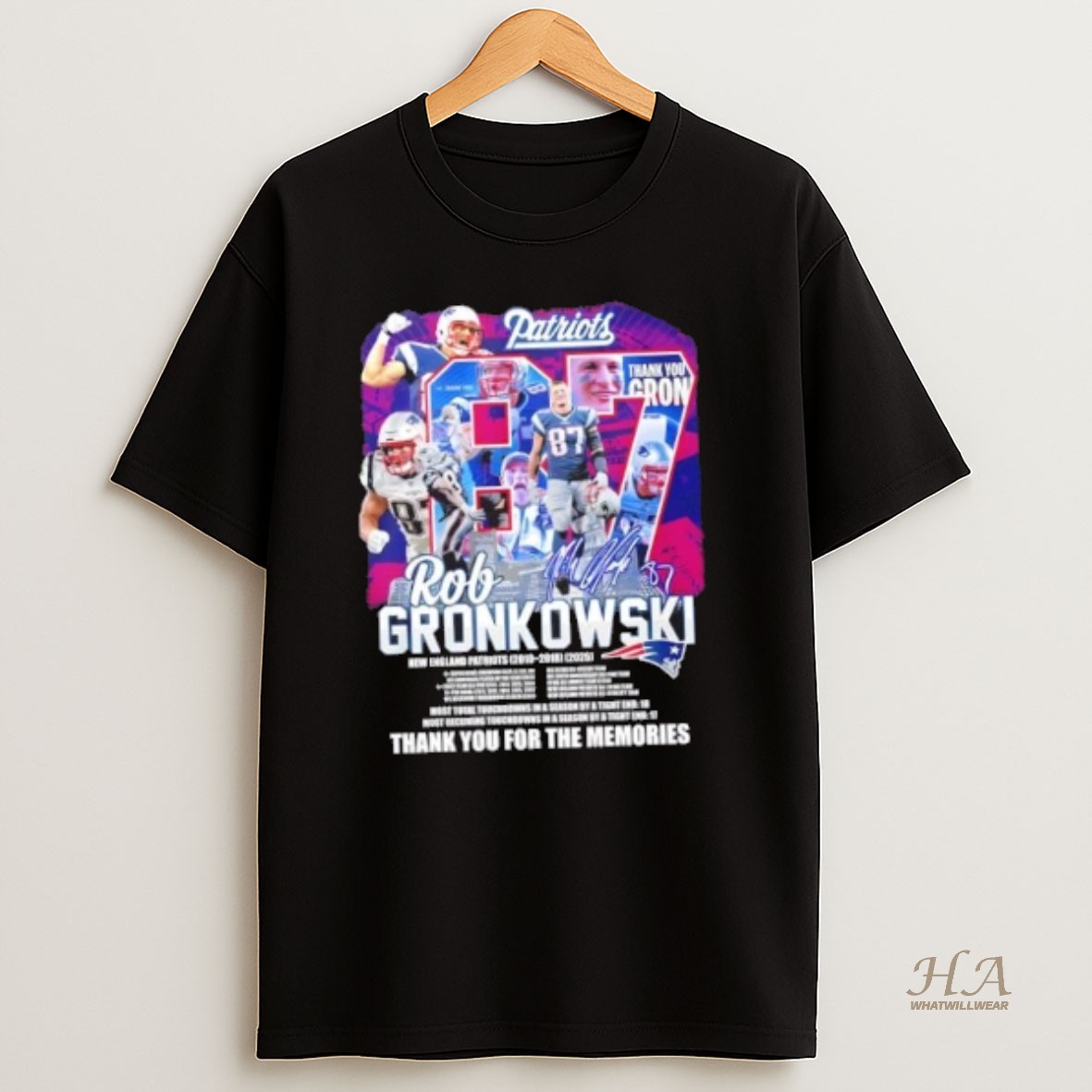 Official New England Patriots Rob Gronkowski Thank You For The Memories Signature T Shirt