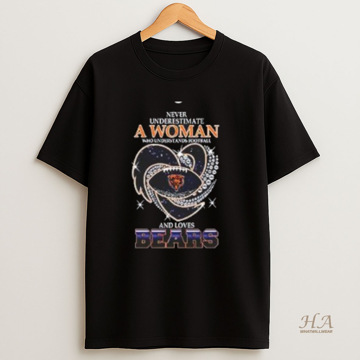 Official Nice Never Underestimate A Woman Who Understands Football And Loves Chicago Bears T Shirt