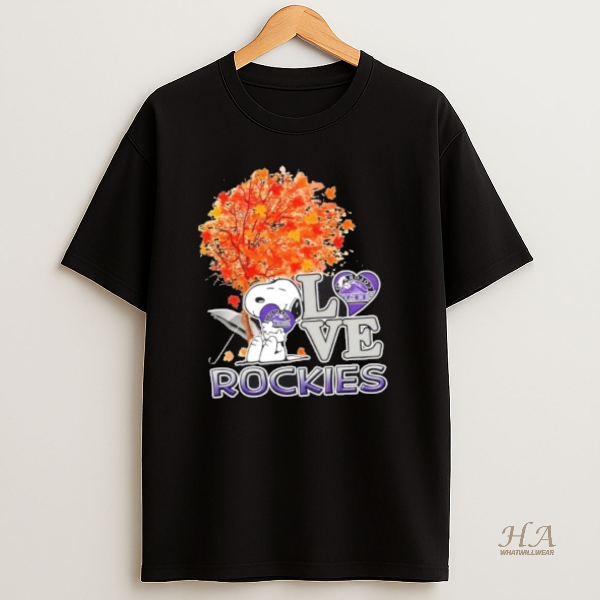 Official Peanuts Snoopy Hug Heart I Love Colorado Rockies T Shirt