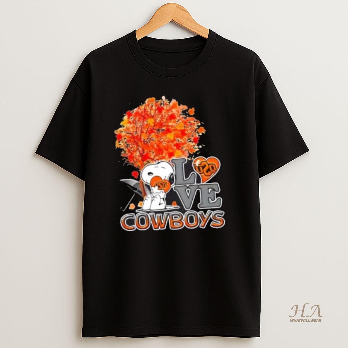 Official Peanuts Snoopy Hug Heart I Love Oklahoma State Cowboys T Shirt
