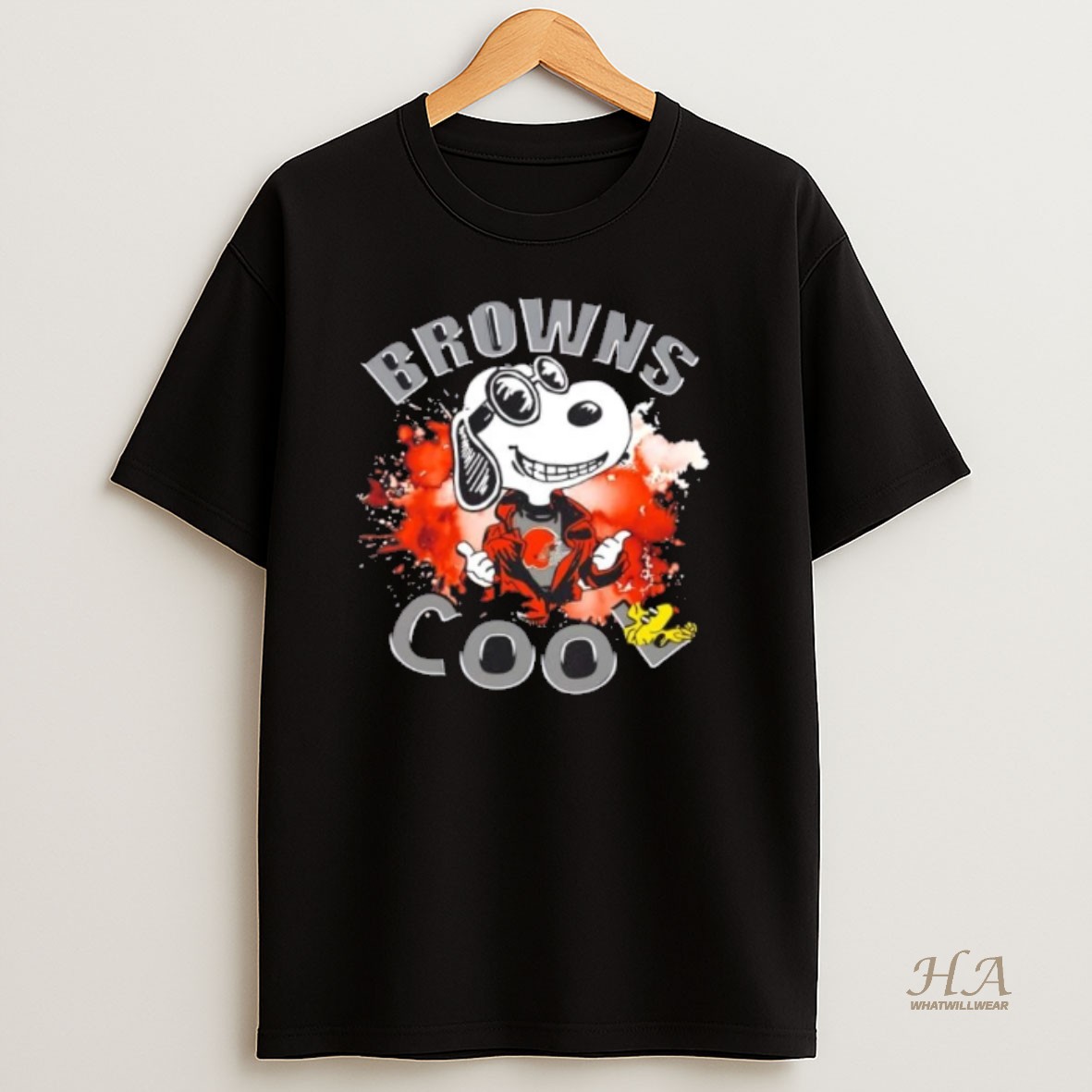 Official Peanuts Snoopy And Woodstock Cleveland Browns Cool T Shirt