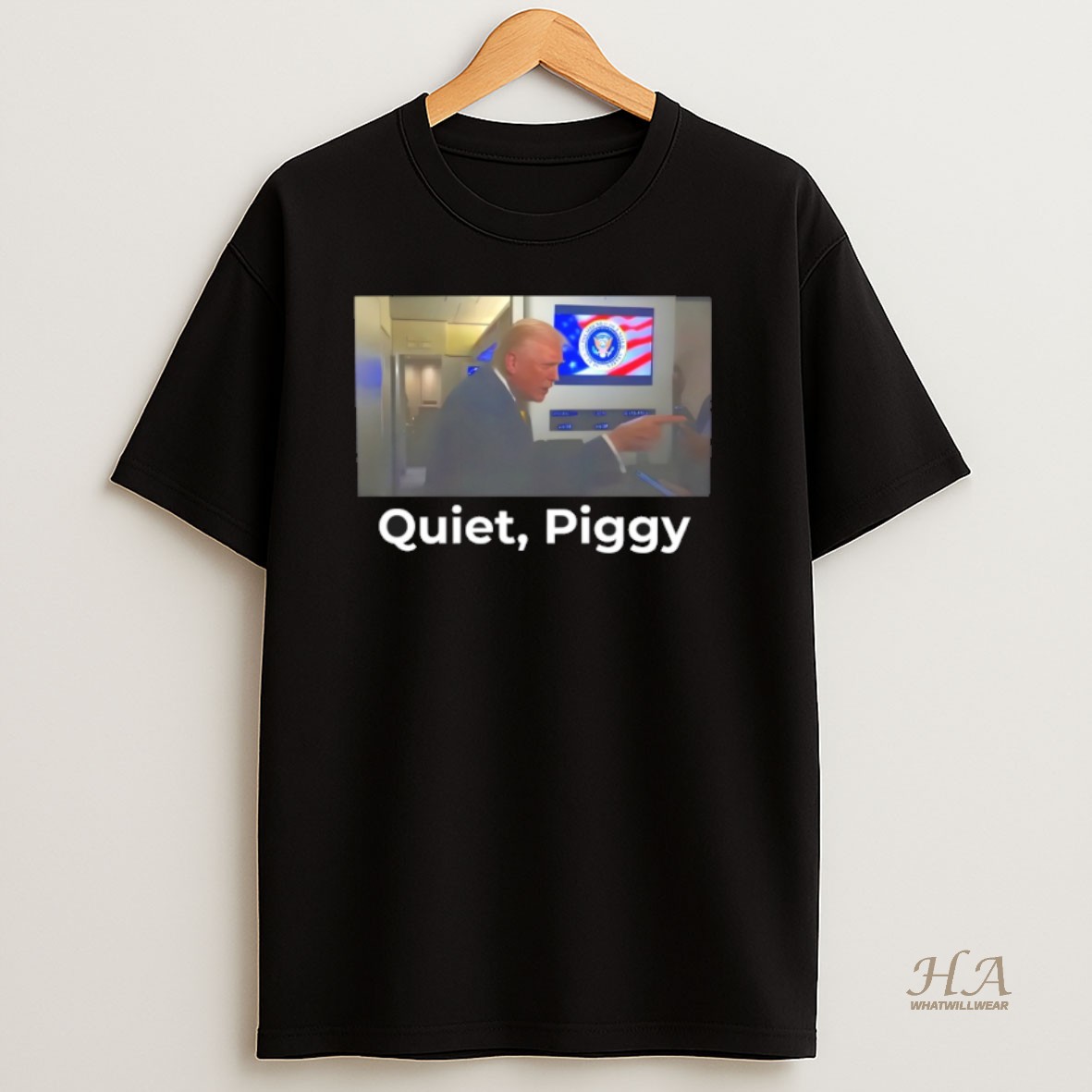 Official Quiet Piggy Donald Trump America Photo T Shirt