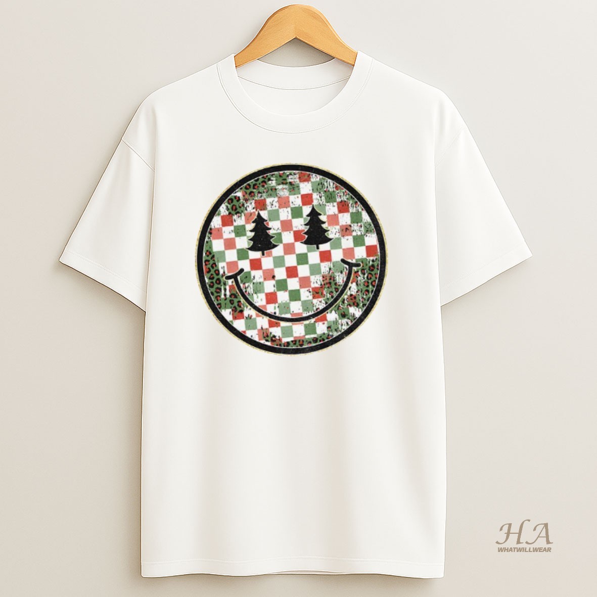 Official Retro Smiley Christmas Trendy Checkered Xmas Face T Shirt