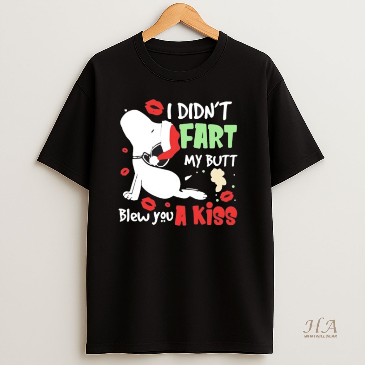 Official Snoopy Christms I Didnt Fart My Butt Blew A Kiss T Shirt