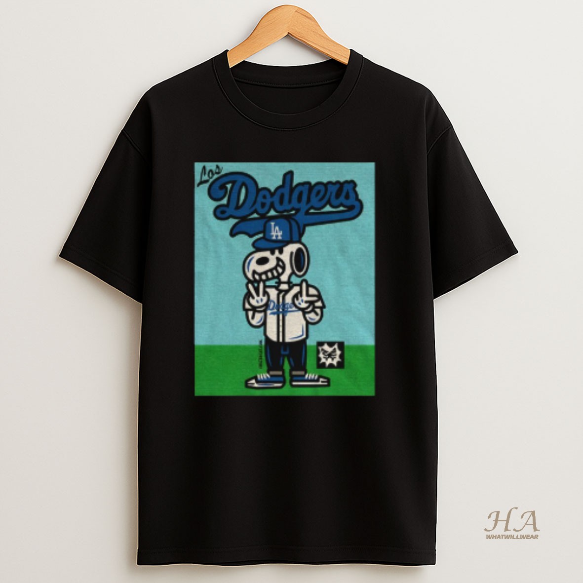 Official Snoopy Los Angeles Dodgers Peace Hands Mlb Baseball World Series 2025 T Shirt