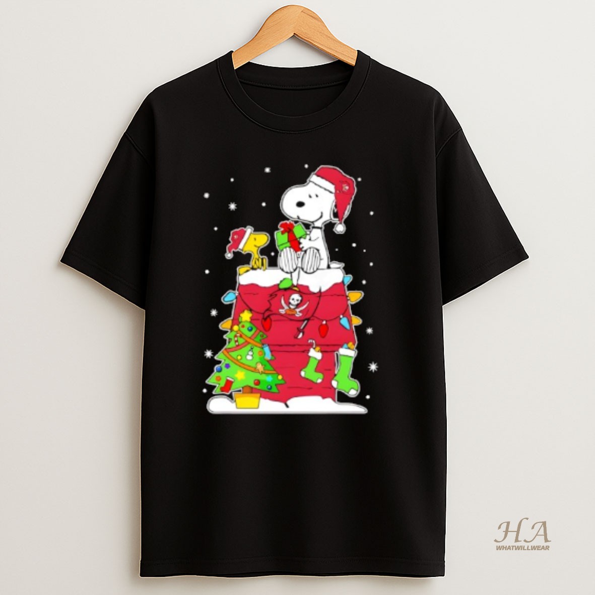 Official Tampa Bay Buccaneers Snoopy Woodstock Christmas T Shirt