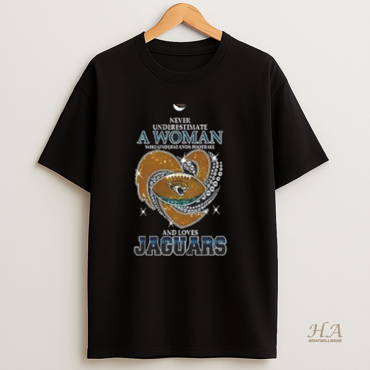 Official Top Never Underestimate A Woman Who Understands Football And Loves Jacksonville Jaguars Style T Shirt