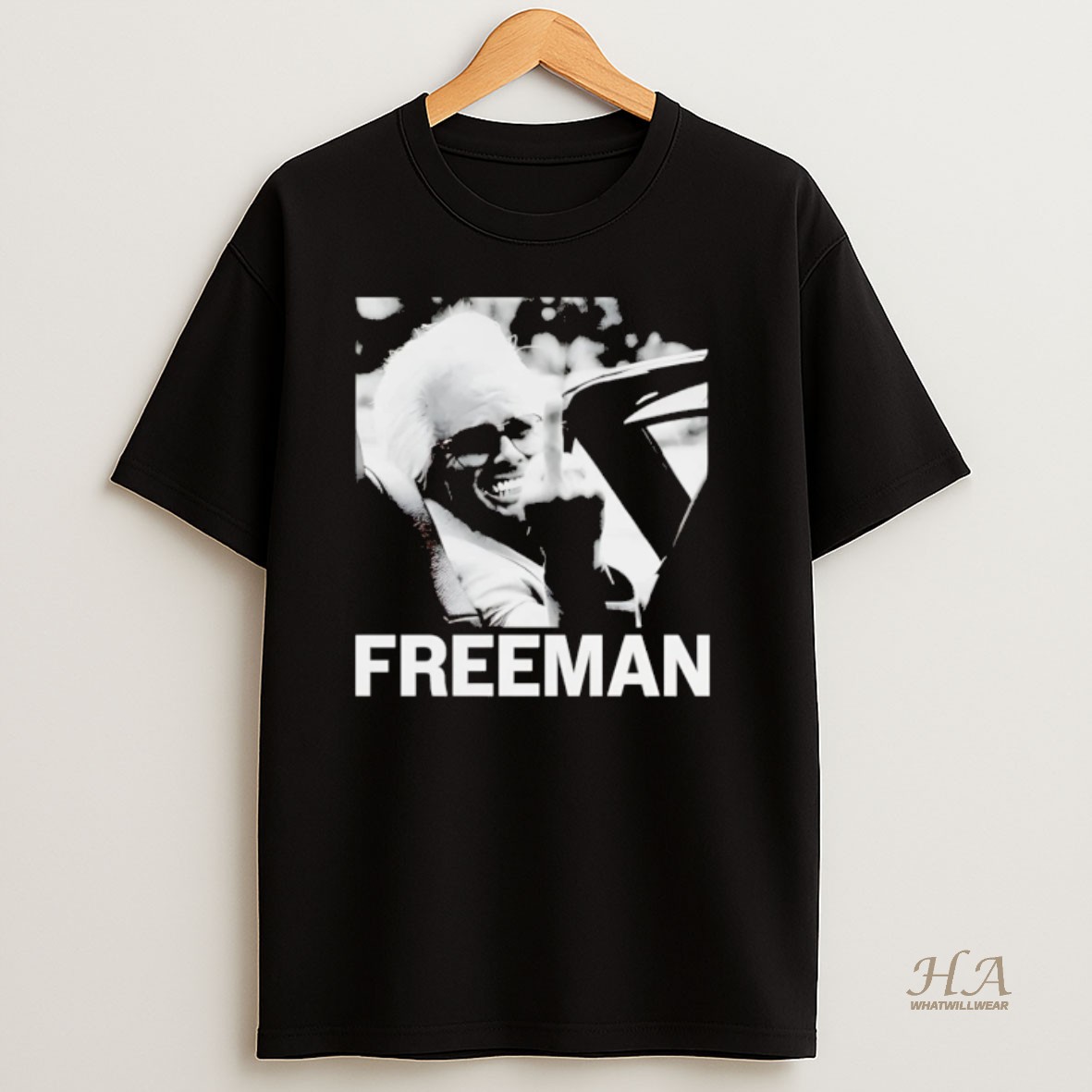 Official Uncle Baby Billy Freeman Middle Finger Legend T Shirt