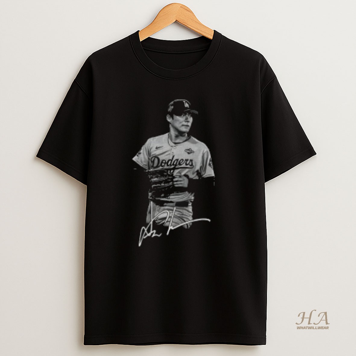 Official Yoshinobu Yamamoto Los Angeles Dodgers Mlb World Series Champions Signature T Shirt