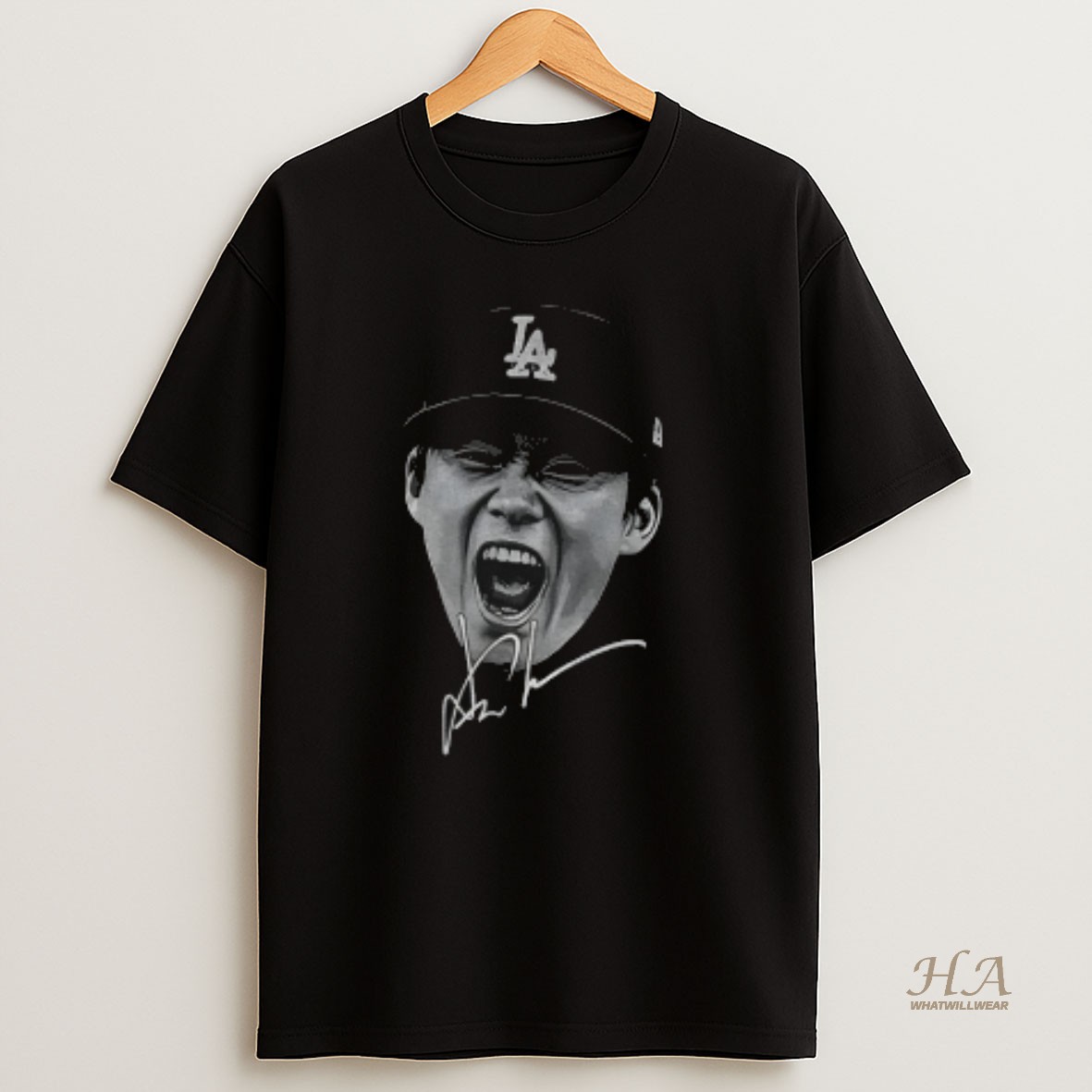Official Yoshinobu Yamamoto Big Face Los Angeles Dodgers Mlb World Series Mvp Big Face Signature T Shirt