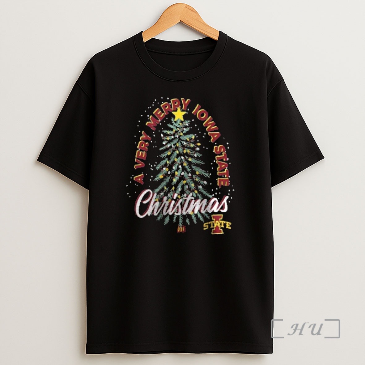 Officials A Very Merry Arizona Christmas Tree Iowa State Cyclones Premium Shirt Sweatshirt Tee