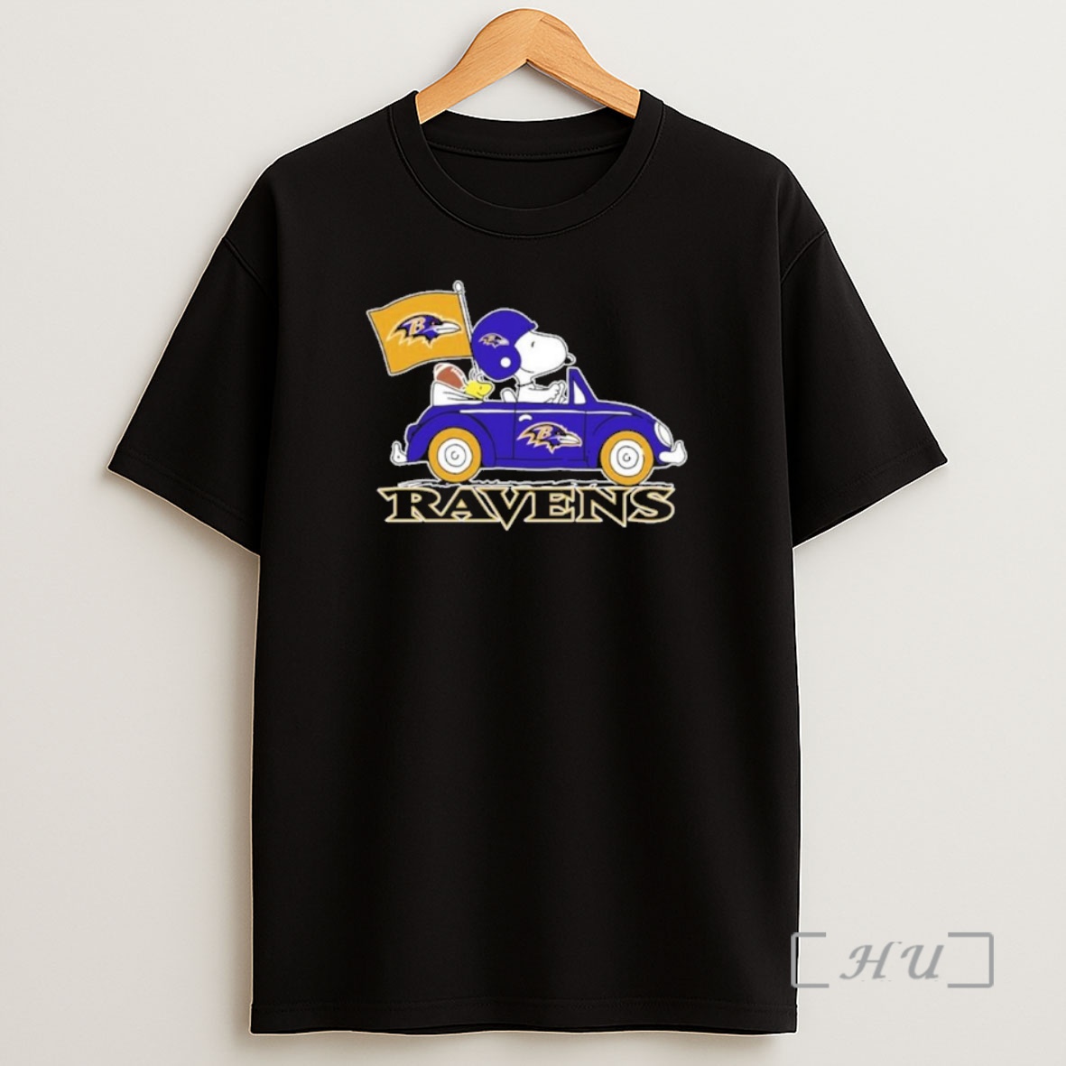Officials Baltimore Ravens Football X Snoopy Drive Car Premium Shirt Sweatshirt Tee
