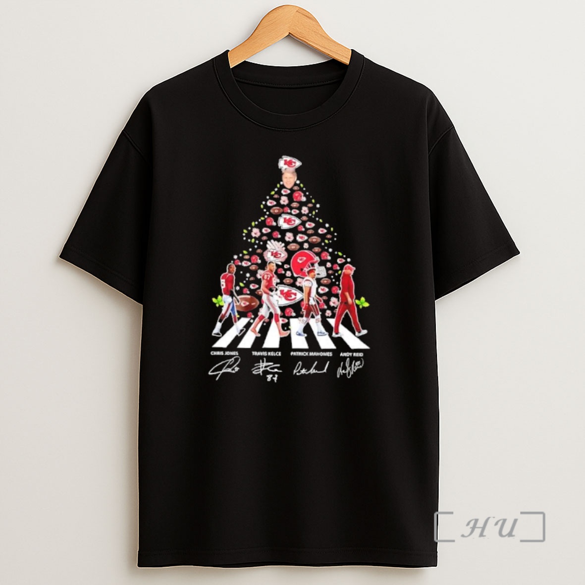 Officials Chris Jones Travis Kelce Patrick Mahomes And Andy Reid Chiefs Christmas Tree Premium Shirt Sweatshirt Tee