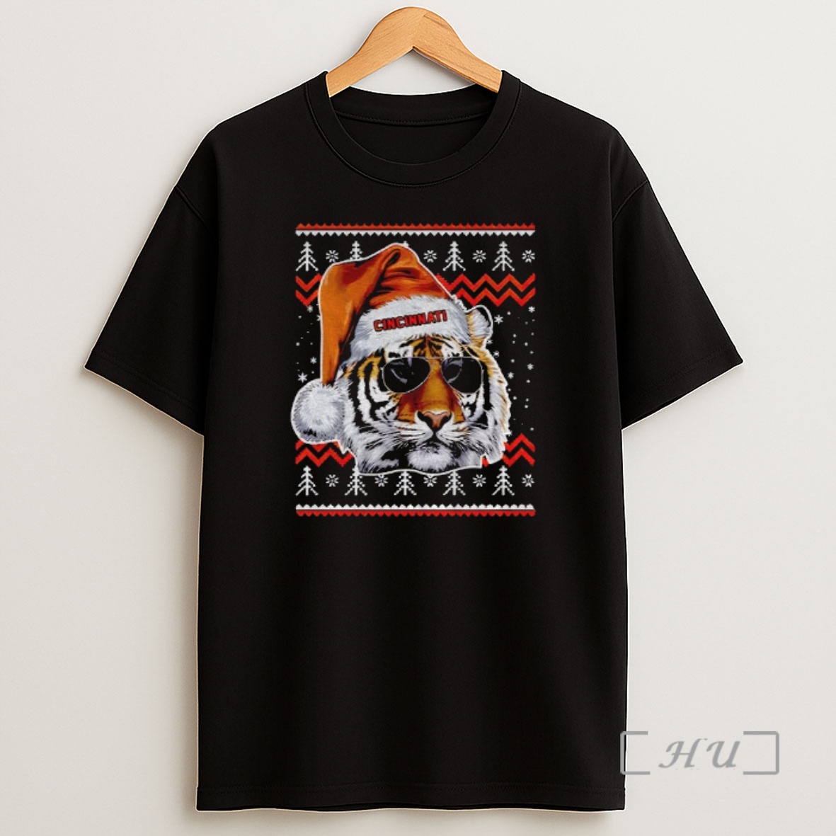 Officials Cincinnati Football Mascot Ugly Pattern Vintage Christmas Premium Shirt Sweatshirt Tee