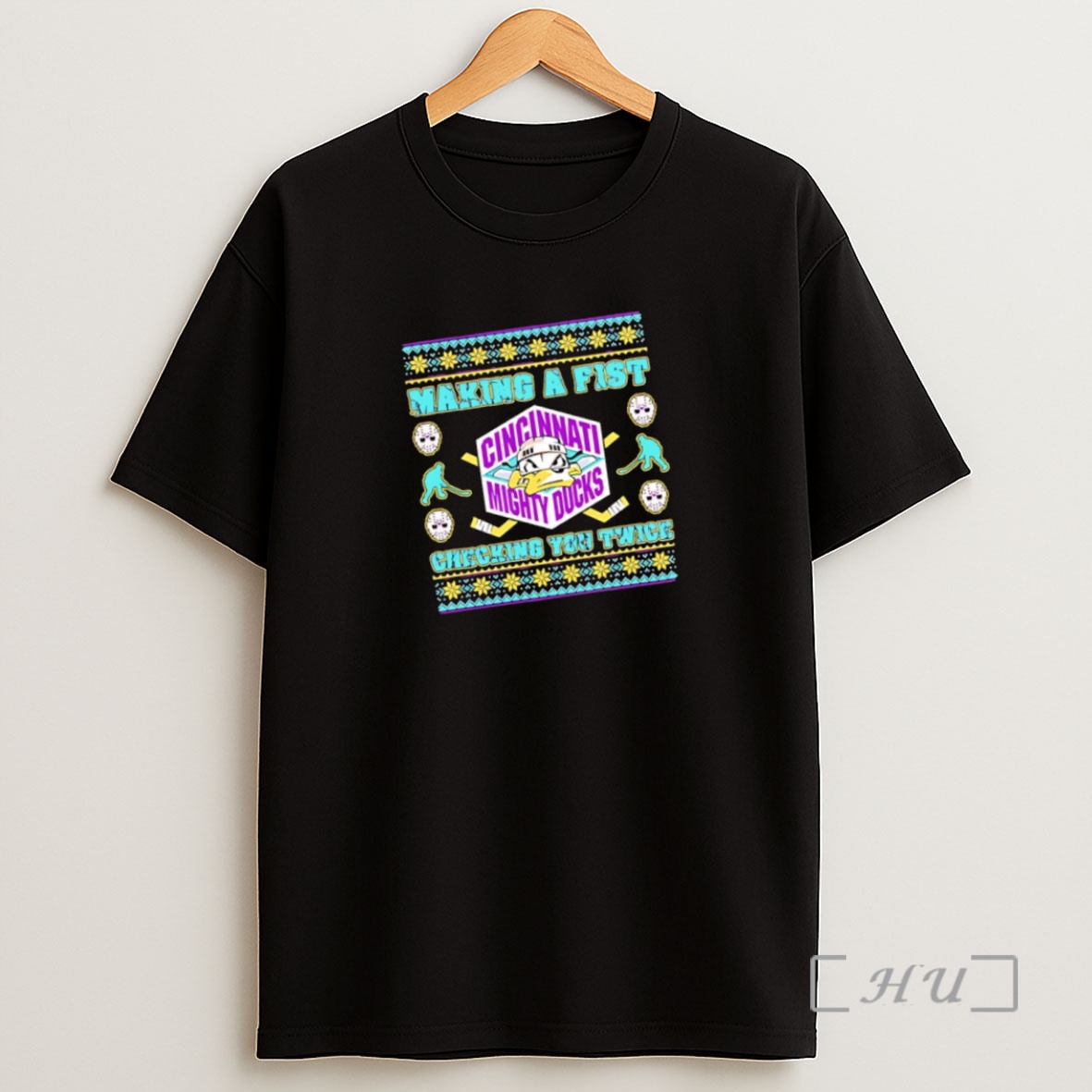 Officials Cincinnati Mighty Ducks Making A Fist Christmas Ugly Premium Shirt Sweatshirt Tee