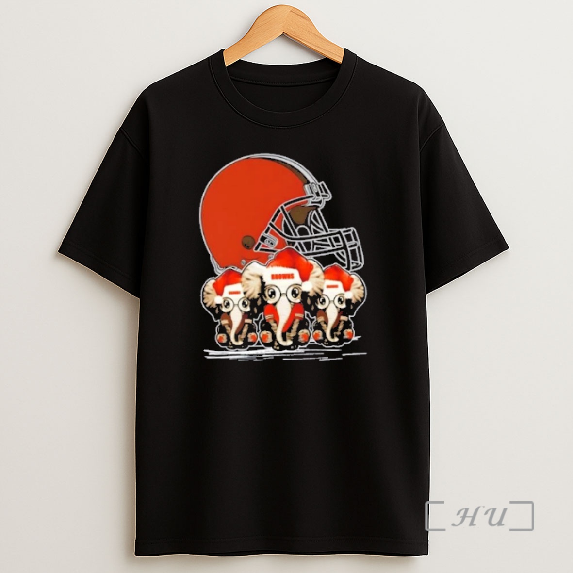 Officials Cleveland Browns X Elephants Santa Hat Merry Christmas Premium Shirt Sweatshirt Tee