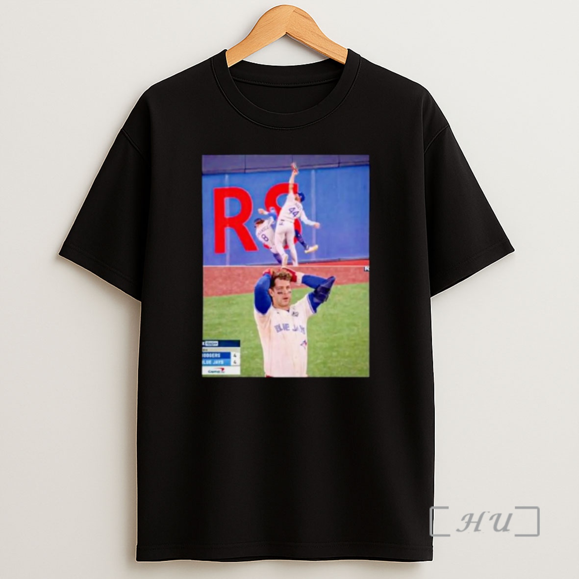Officials Crazy Catch To Save The World Series Toronto Blue Jays Vs Los Angeles Dodgers Ornaments Premium Shirt Sweatshirt Tee