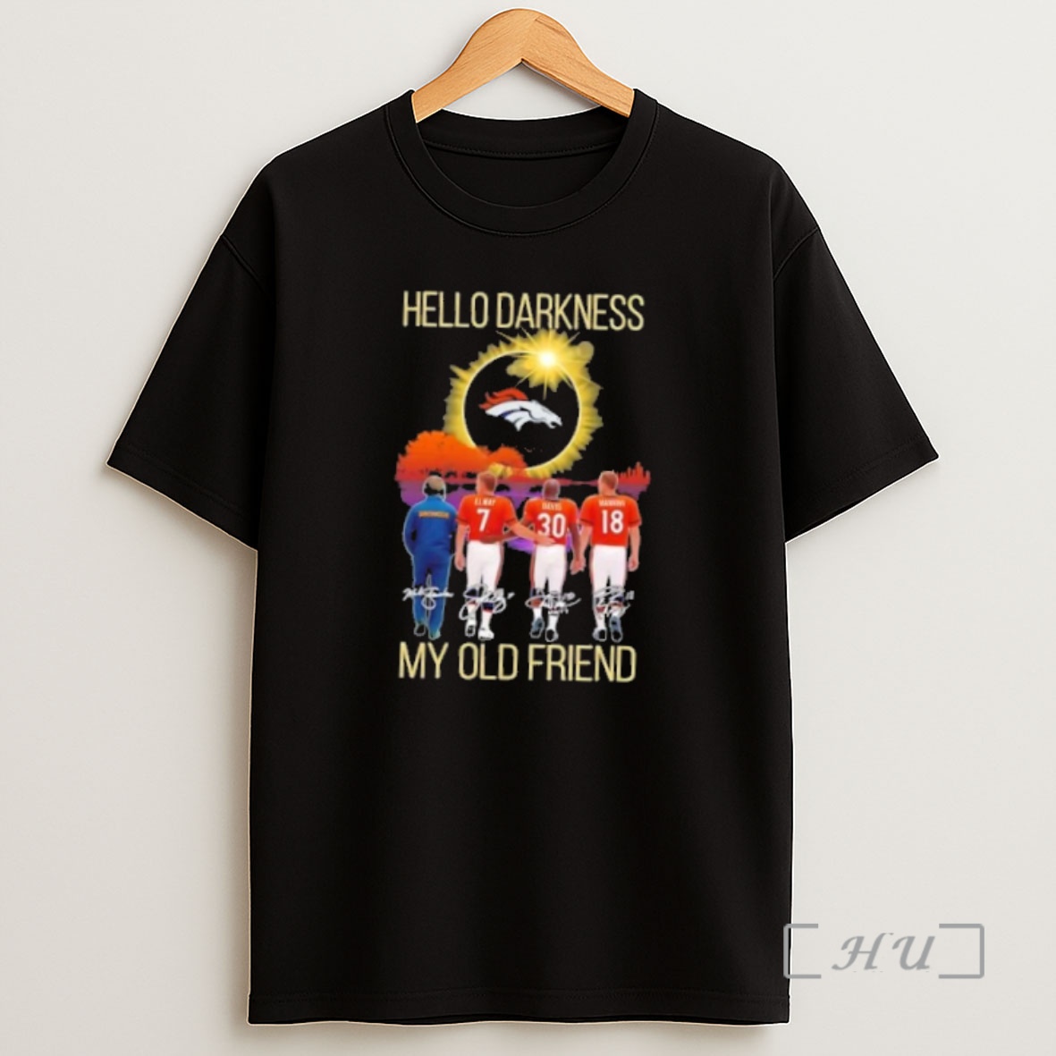 Officials Denver Broncos Elway And Legends Hello Darkness My Old Friend Signatures Premium Shirt Sweatshirt Tee