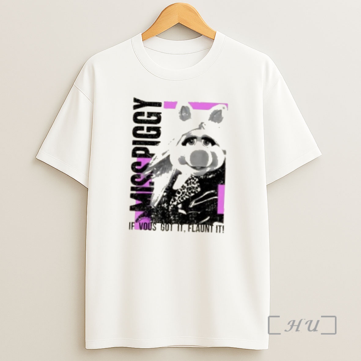 Officials Disney The Muppets Miss Piggy If Vous Got It Flaunt It Premium Shirt Sweatshirt Tee