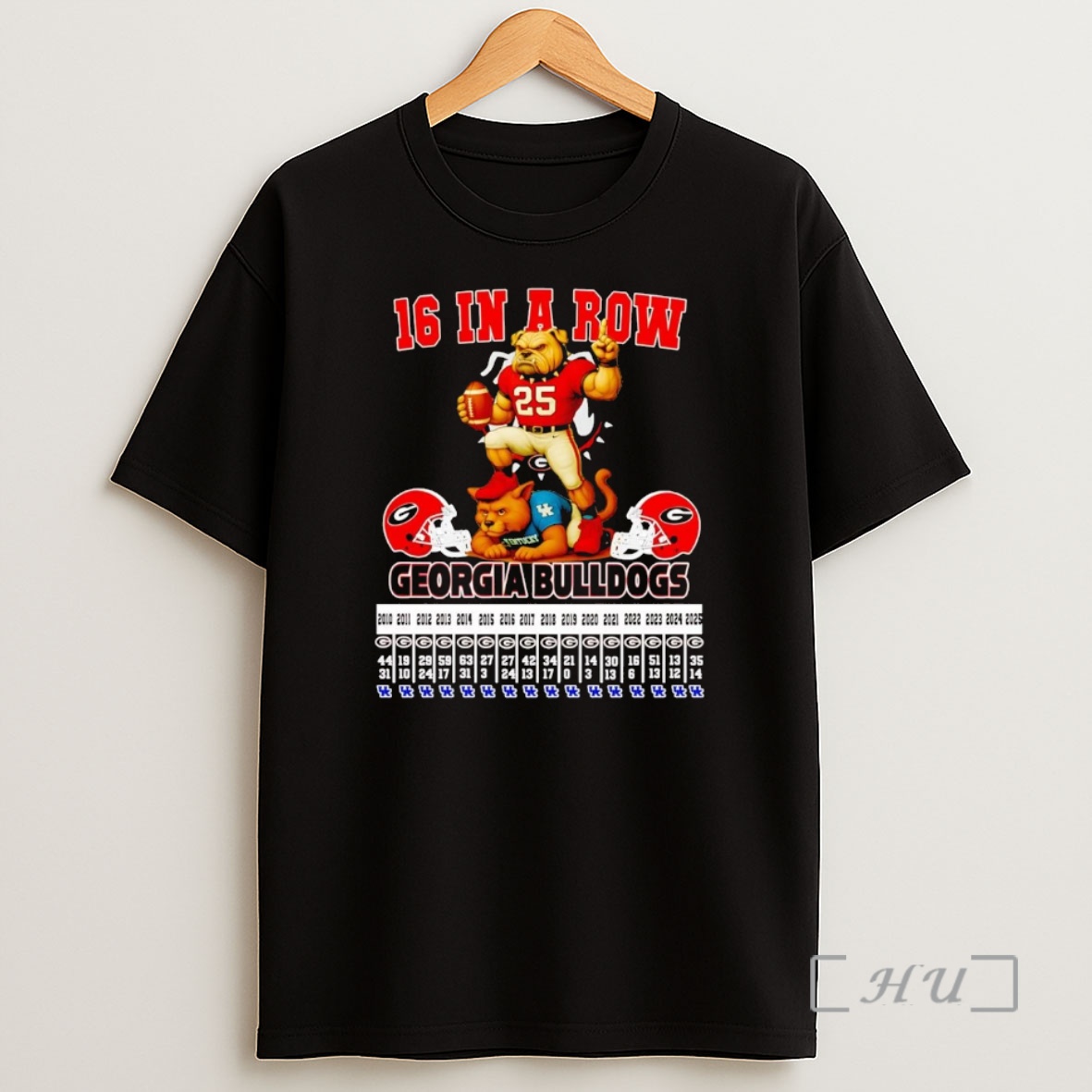Officials Georgia Bulldogs 16 In A Row Mascot Premium Shirt Sweatshirt Tee