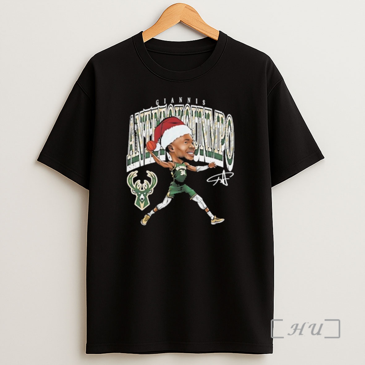 Officials Giannis Antetokounmpo Milwaukee Bucks In Christmas Santa Hat Signature Premium Shirt Sweatshirt Tee