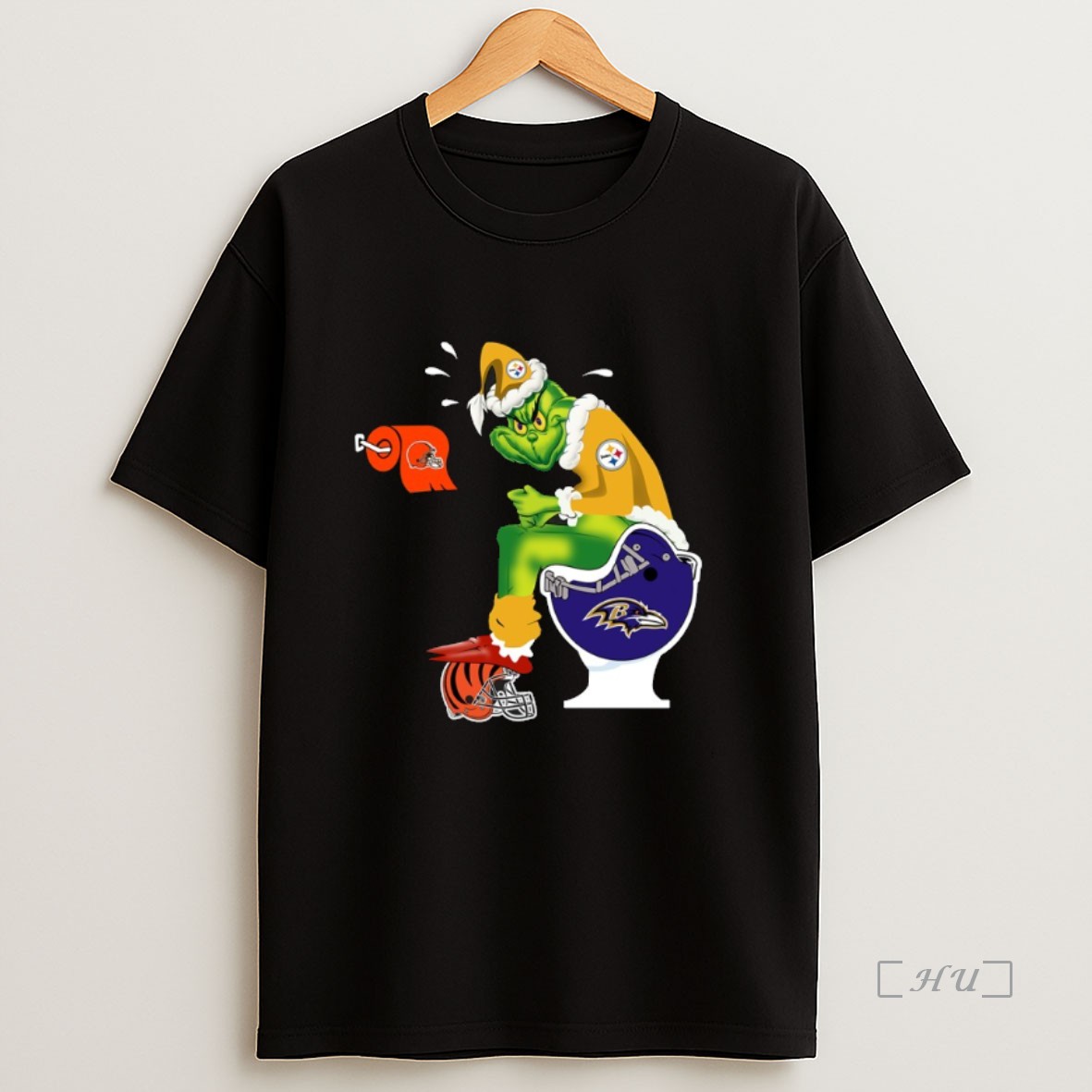 Officials Grinch Pittsburgh Steelers Shit On Baltimore Ravens Helmet Toilet Christmas 2025 Premium Shirt Sweatshirt Tee
