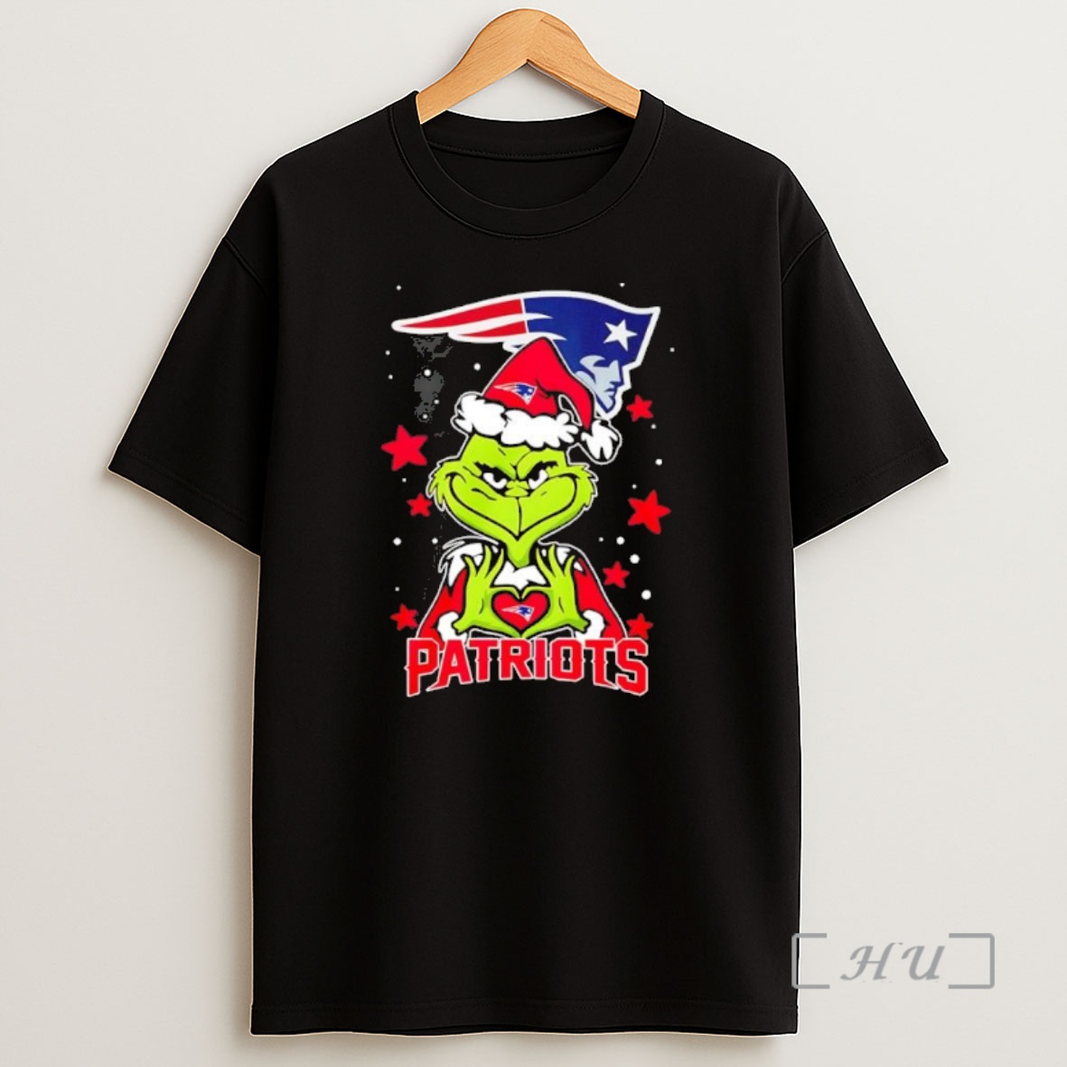 Officials Grinch Love New England Patriots Christmas 25 Premium Shirt Sweatshirt Tee