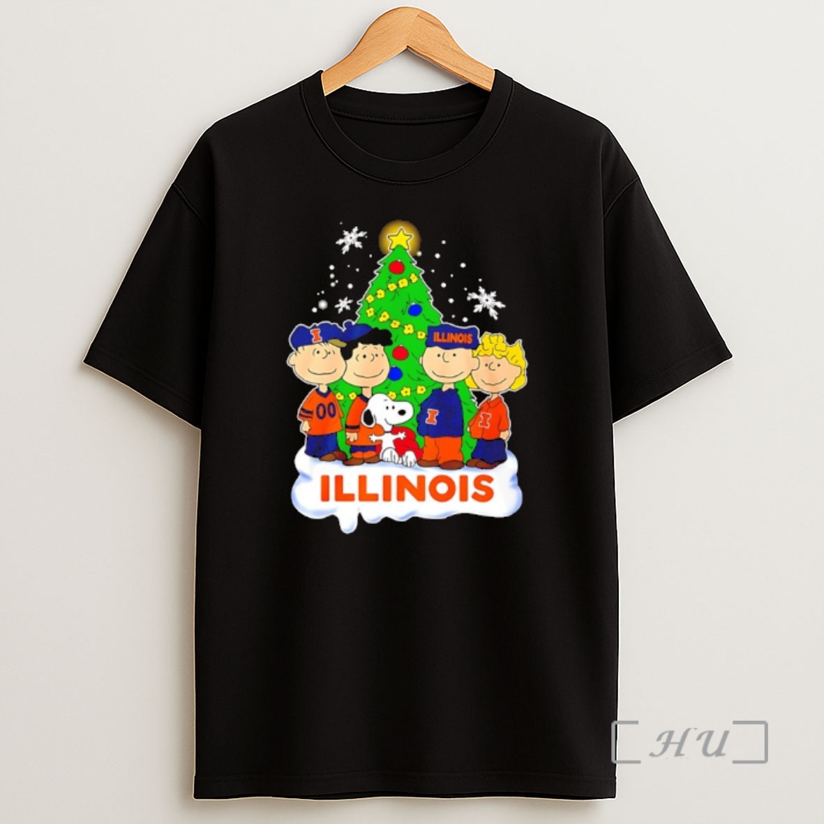 Officials Illinois Fighting Illini Snoopy And The Peanuts Christmas 2025 Premium Shirt Sweatshirt Tee
