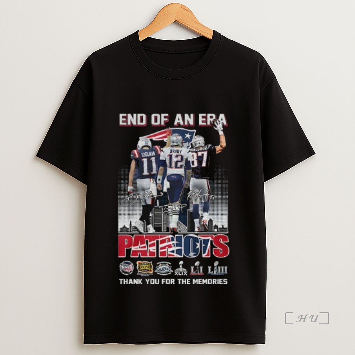 Officials Julian Edelman Tom Brady Rob Gronkowski End Of An Era New England Patriots Thank You For The Memories Signatures Premium Shirt Sweatshirt Tee