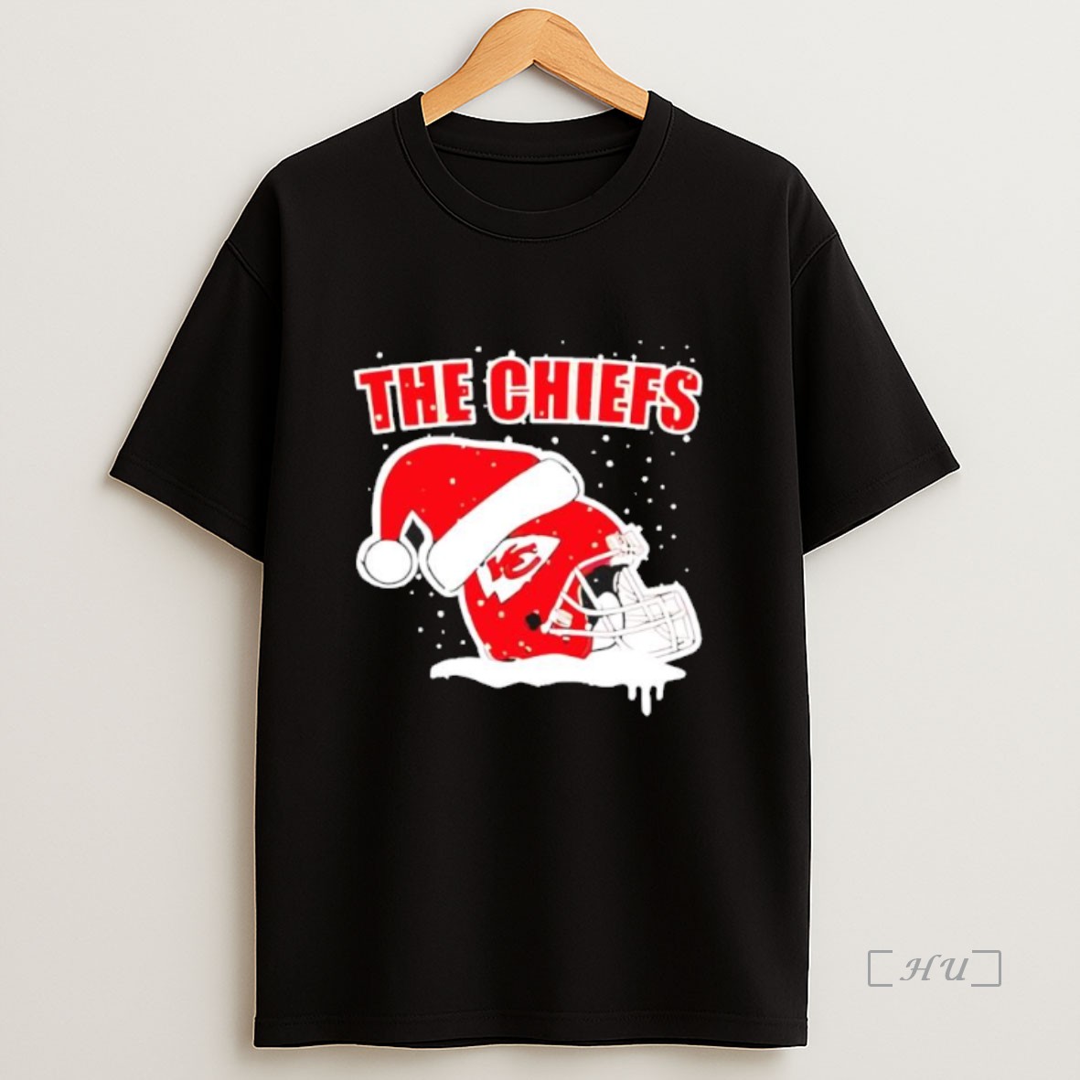 Officials Kansas City Chiefs The Chiefs Helmet Santa Hat Christmas Black Premium Shirt Sweatshirt Tee