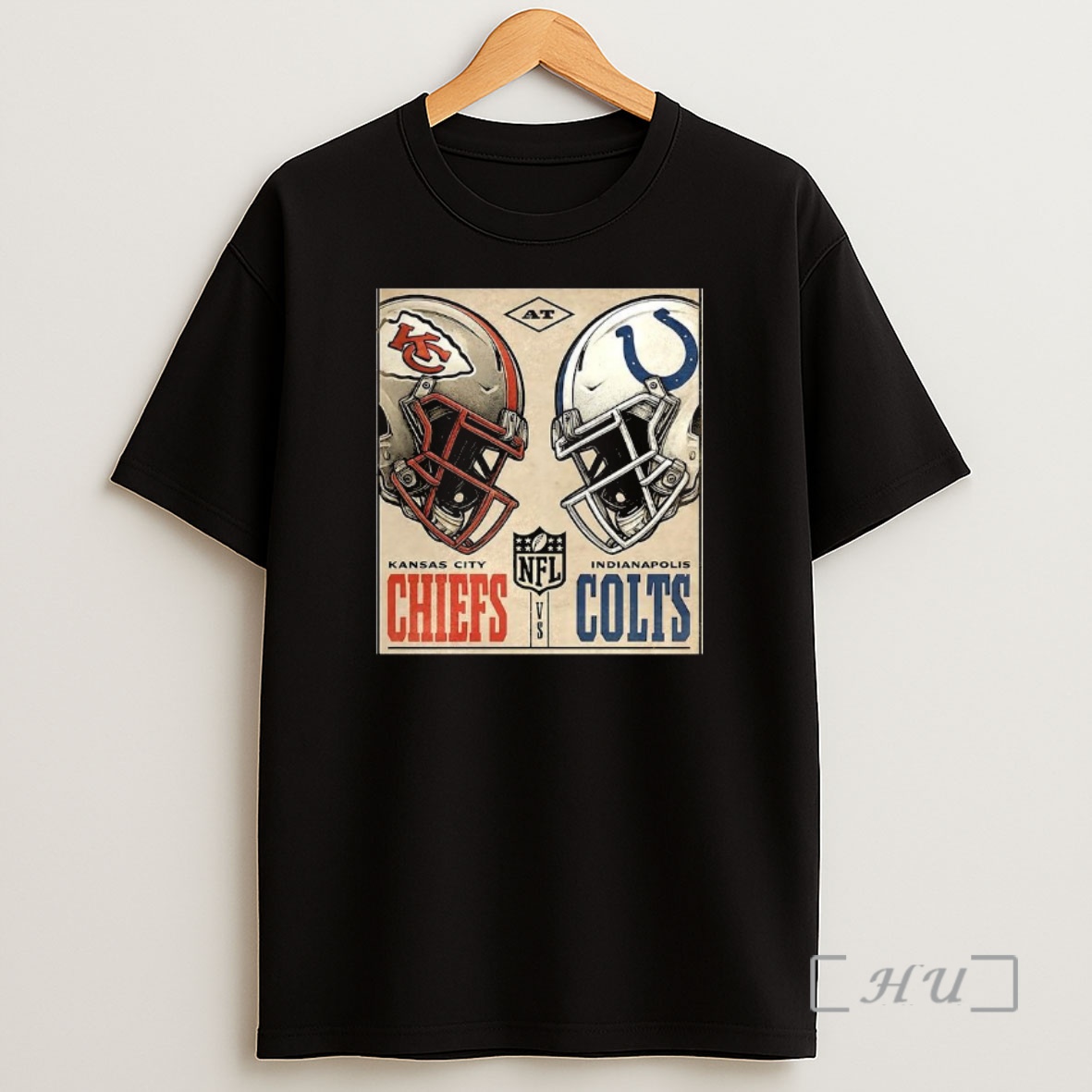 Officials Kansas City Chiefs Vs Indianapolis Colts Nfl 2025 Helmet Premium Shirt Sweatshirt Tee
