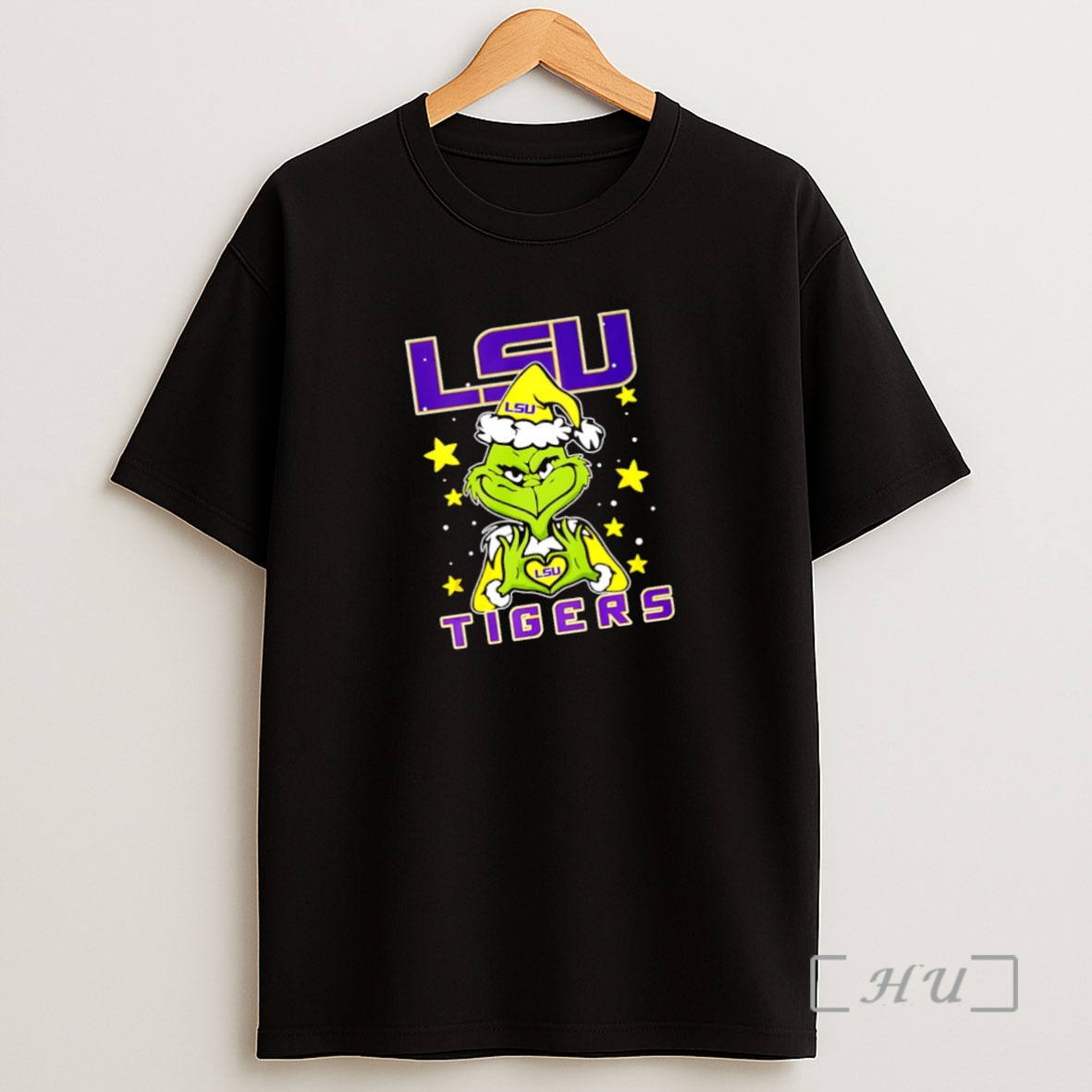 Officials Lsu Tigers Love Grinch Heart Hand Christmas 2025 Premium Shirt Sweatshirt Tee