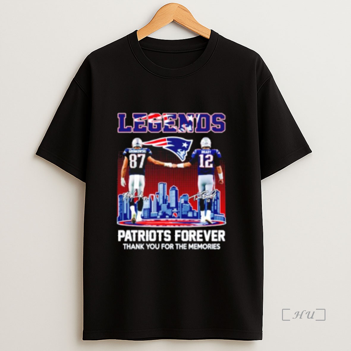 Officials Legends New England Patriots Brady And Gronkowski 2025 City Skyline Premium Shirt Sweatshirt Tee