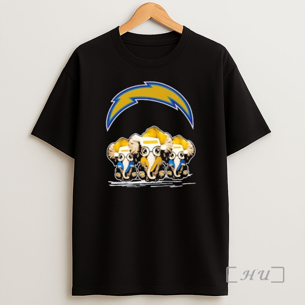 Officials Los Angeles Chargers X Elephants Santa Hat Merry Christmas Premium Shirt Sweatshirt Tee
