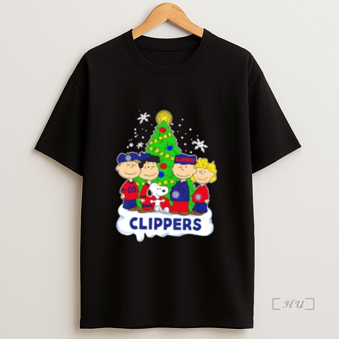 Officials Los Angeles Clippers X Peanuts Snoopy And Friends Christmas Tree Premium Shirt Sweatshirt Tee