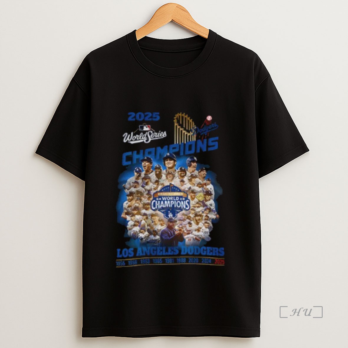 Officials Los Angeles Dodgers Trophy Back 2 Back 2025 World Series Champions Mlb Premium Shirt Sweatshirt Tee