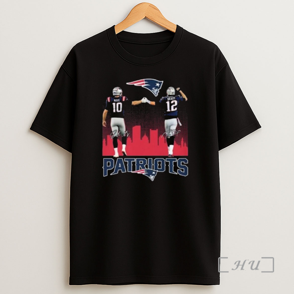 Officials Maye And Brady Patriots Graphic Signature 2025 Premium Shirt Sweatshirt Tee