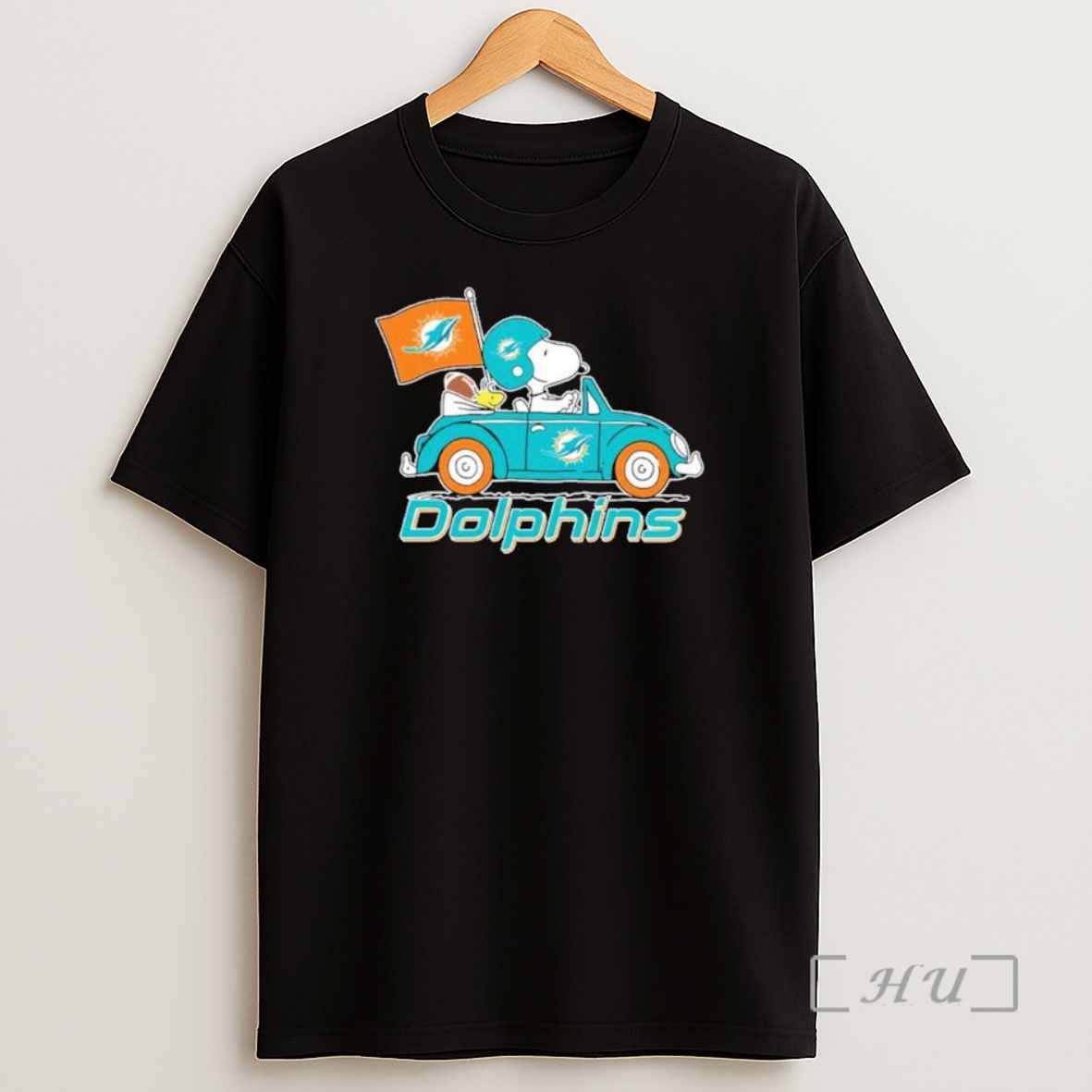 Officials Miami Dolphins Football X Snoopy Drive Car Premium Shirt Sweatshirt Tee