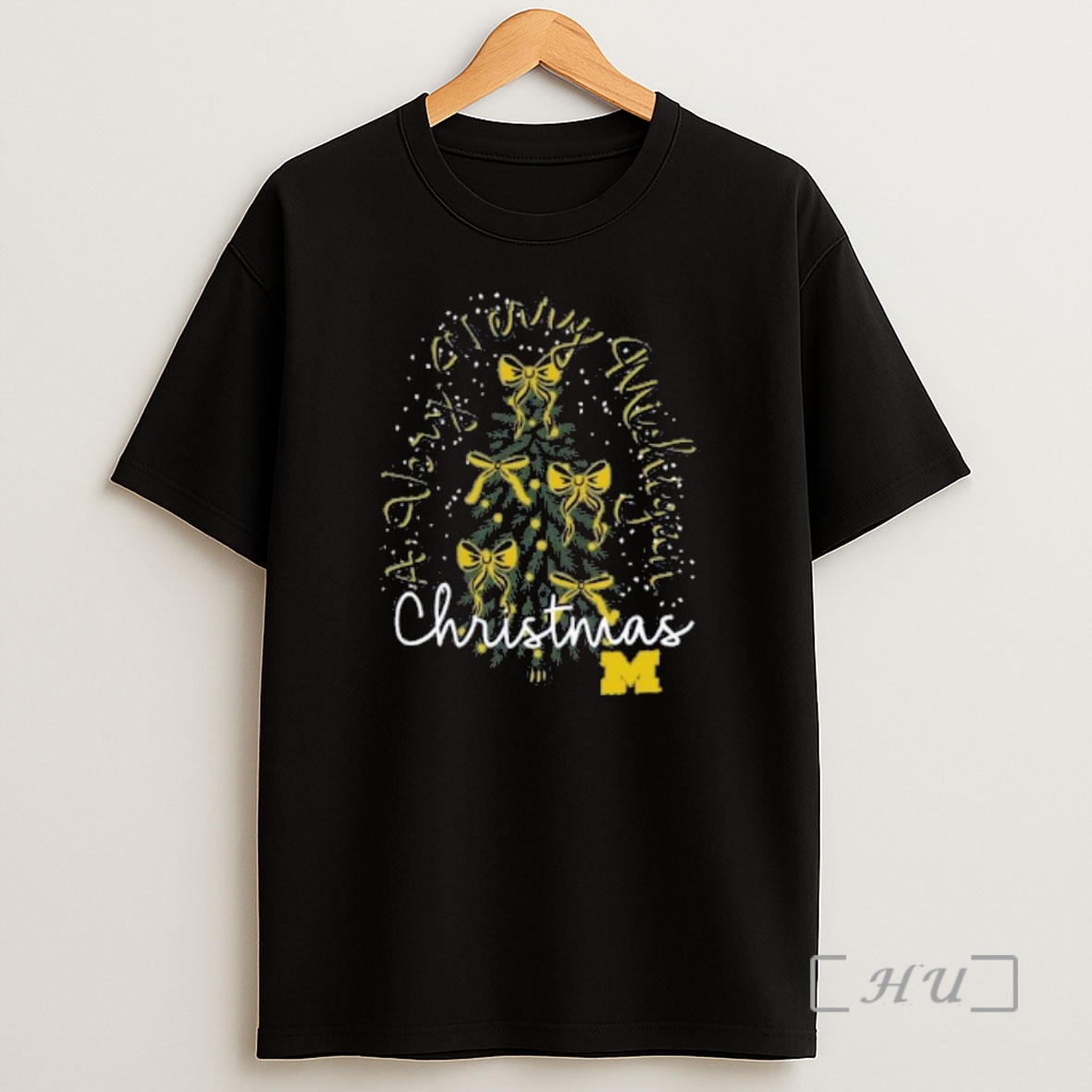 Officials Michigan Wolverines Christmas Tree Holiday Premium Shirt Sweatshirt Tee