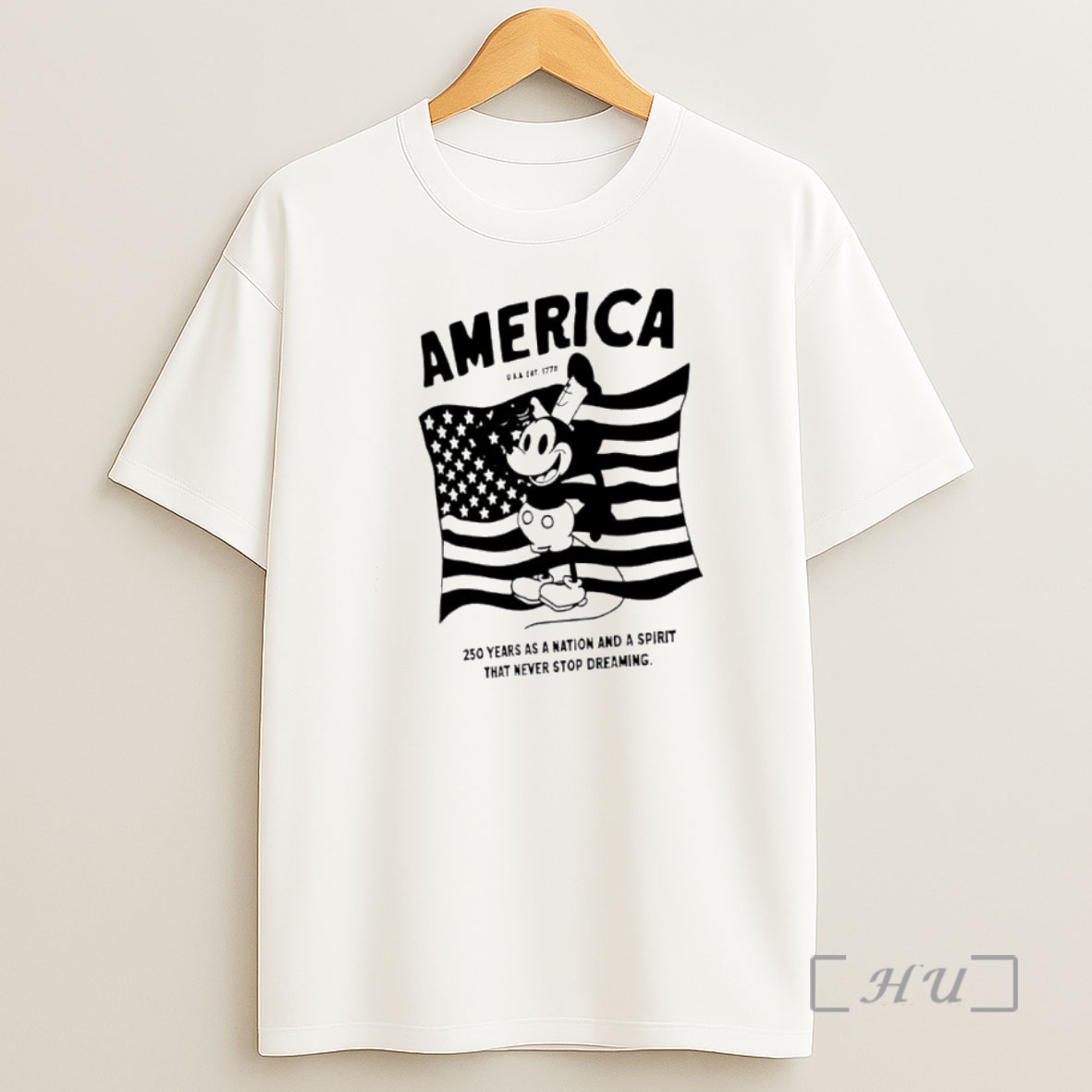 Officials Mickey Mouse 250 Years As A Nation And A Spirit That Never Stop Dreaming Premium Shirt Sweatshirt Tee