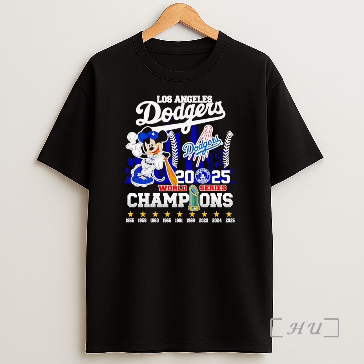 Officials Mickey Mouse Los Angeles Dodgers 2025 World Series Champions Premium Shirt Sweatshirt Tee