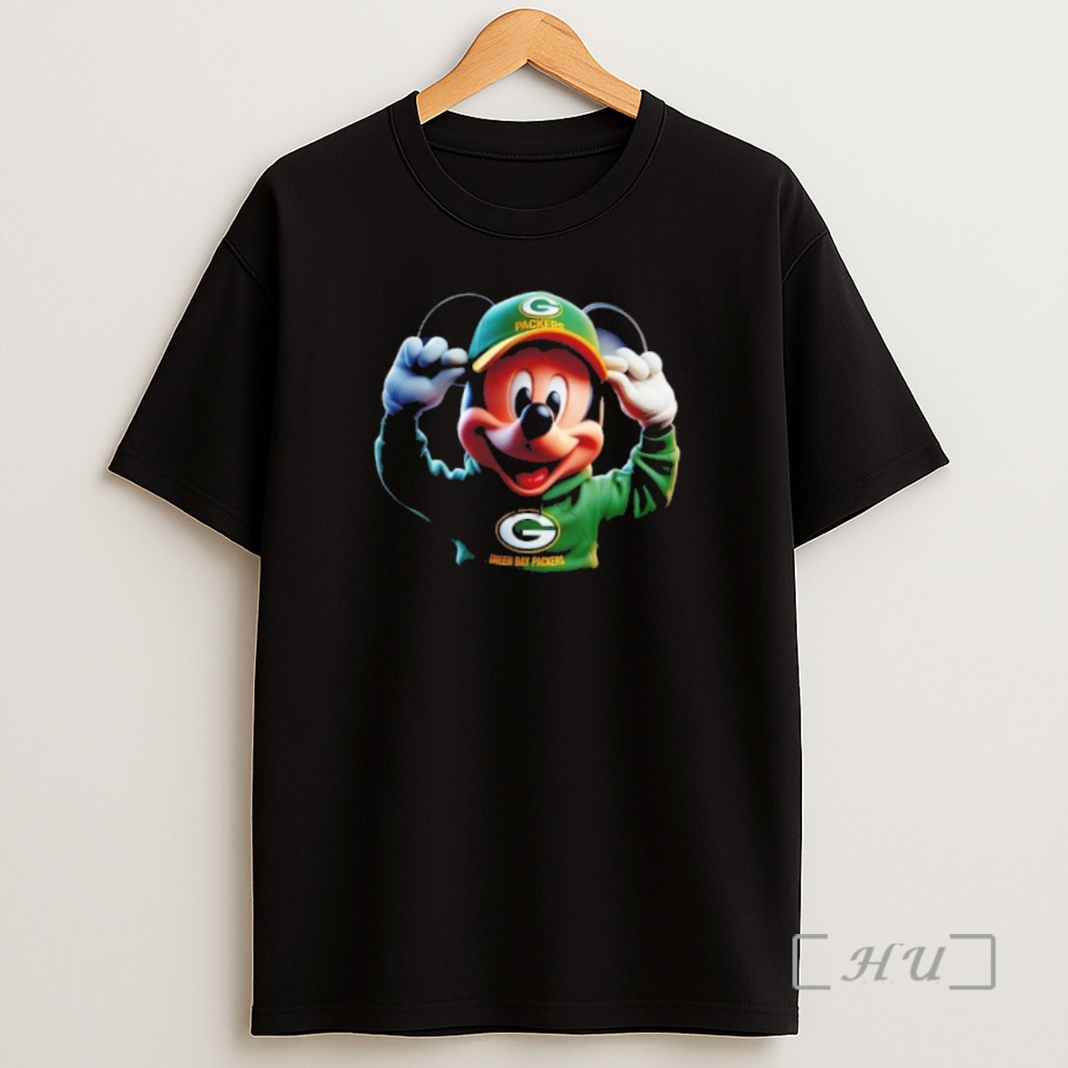 Officials Mickey Wearing Green Bay Packers And Smile With Fans Premium Shirt Sweatshirt Tee