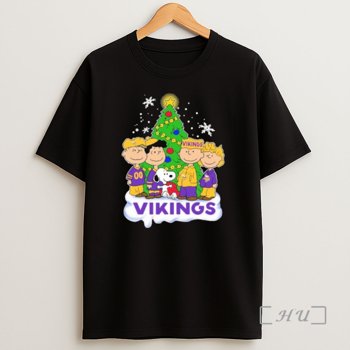 Officials Minnesota Vikings X The Peanuts Christmas 2025 Premium Shirt Sweatshirt Tee