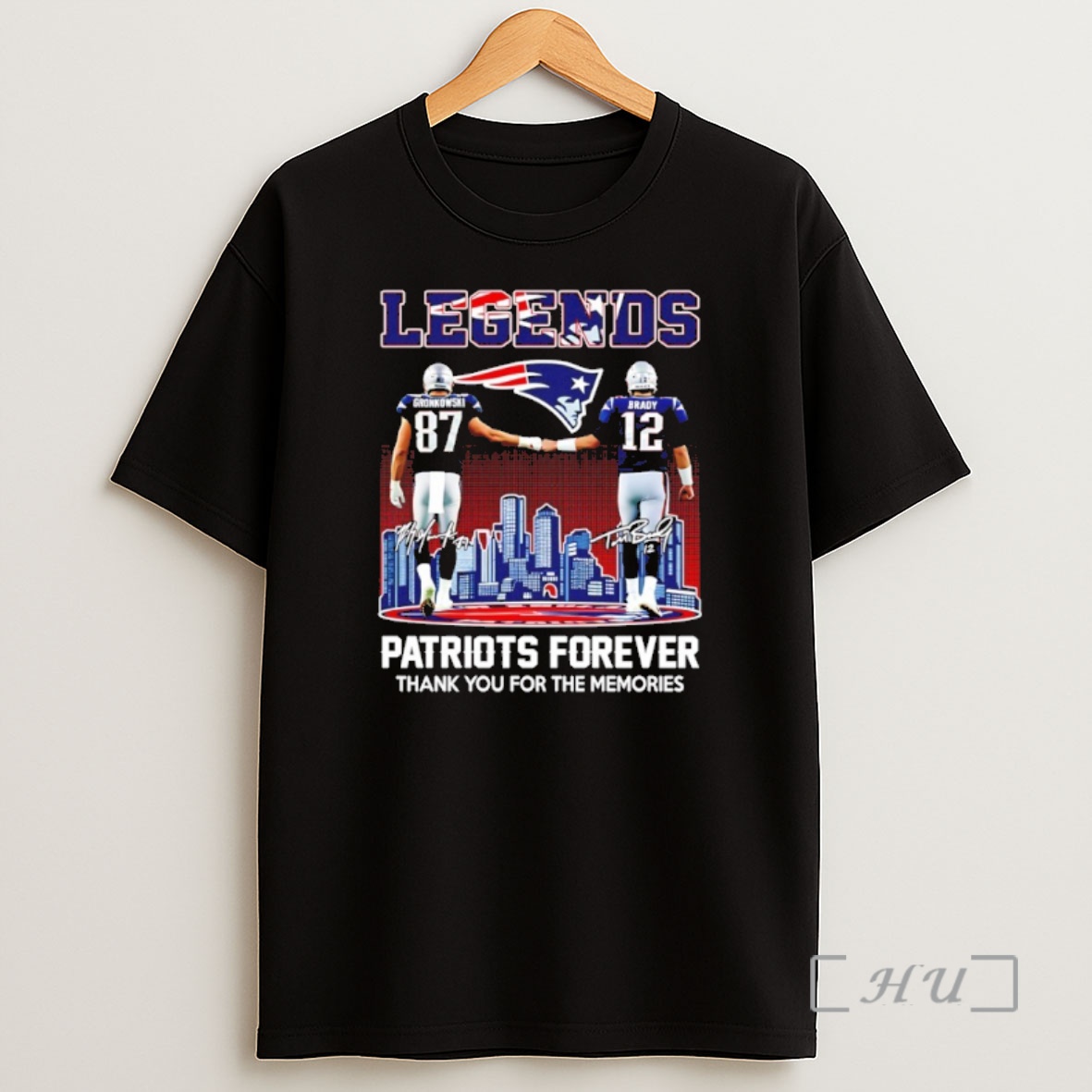 Officials New England Patriots Legends Brady And Gronkowski Patriots Forever City Skyline Premium Shirt Sweatshirt Tee